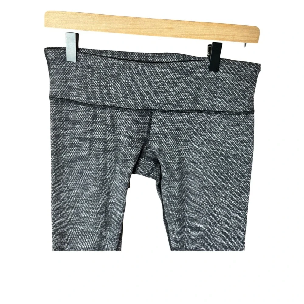 Lululemon‎ Wunder Under Leggings Size 6 Variegated Knit Heather Gray Active
